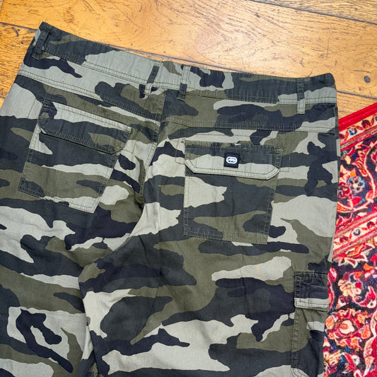 Vintage Ecko Unltd Green Camo Hip Hop Baggy Shorts Jorts - 40