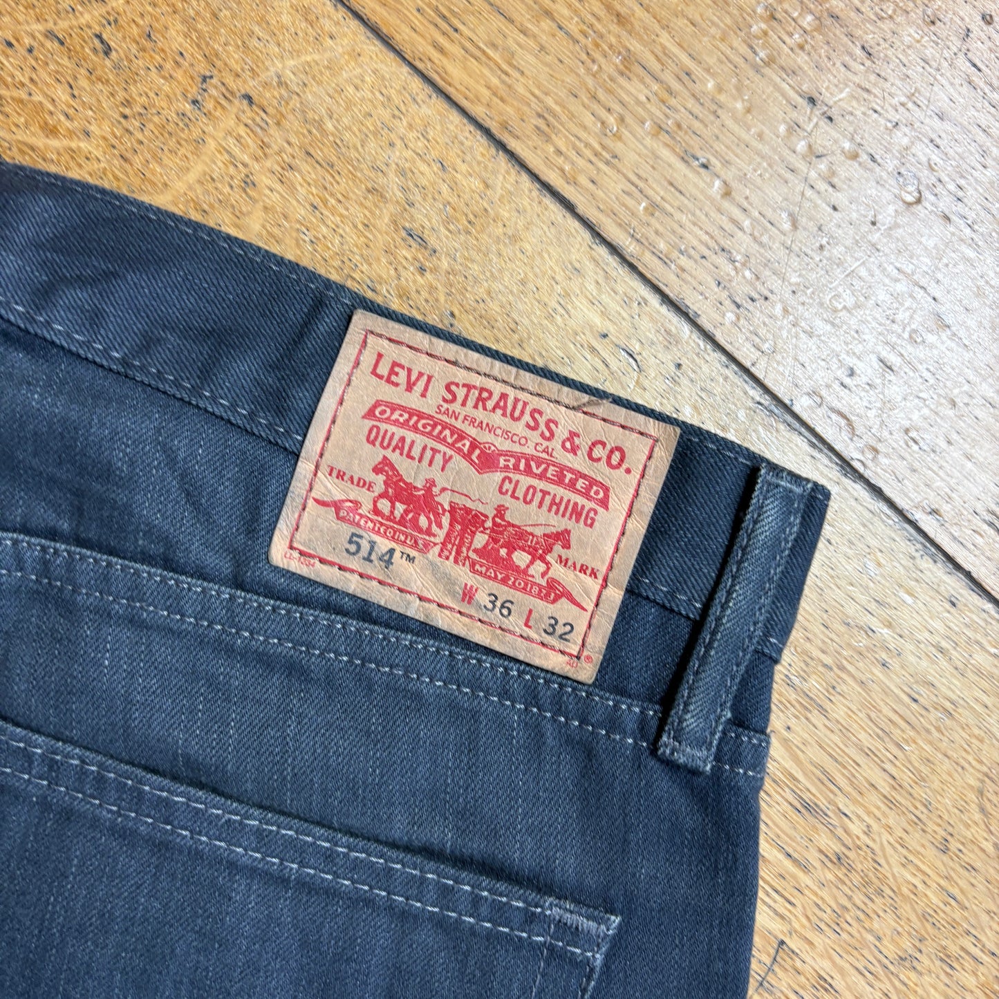 Vintage Levis 514 Straight Grey Denim Jeans - 38