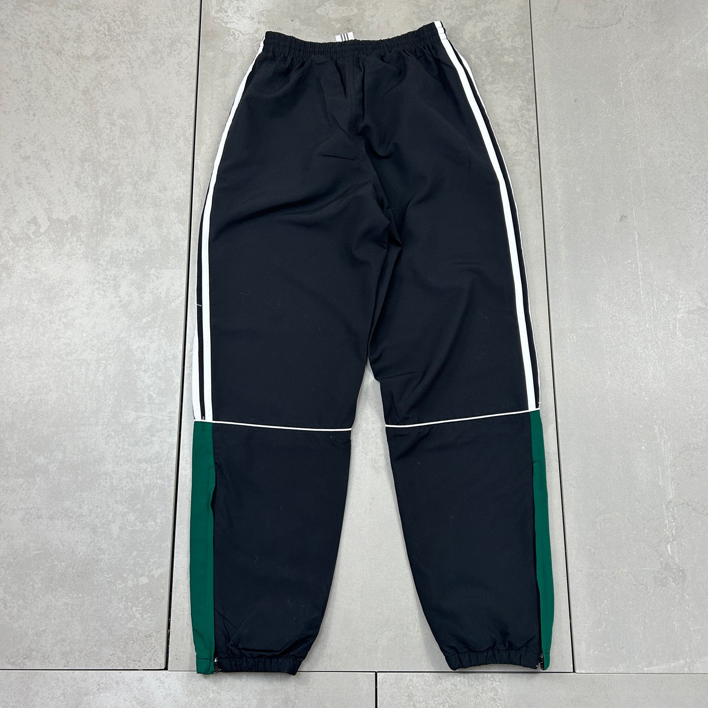 Vintage Adidas Black Baggy Tracksuit Sweatpants Track Pants Bottoms - S