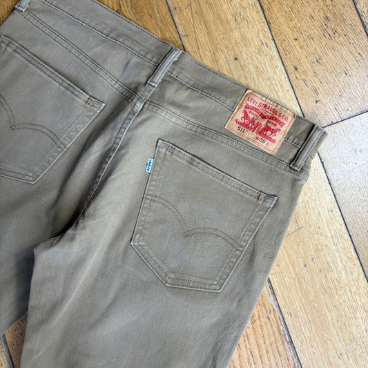Vintage Levis 511 Slim Brown Denim Shorts - 36