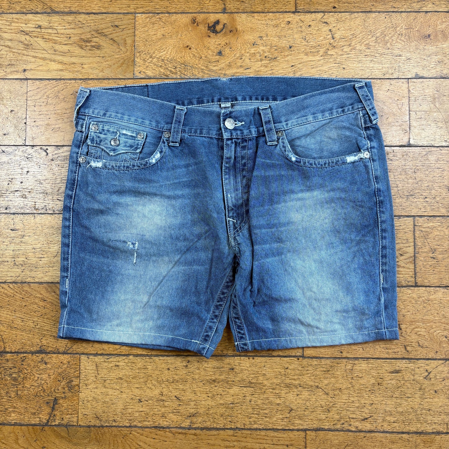 Vintage True Religion Blue Embroidered Y2K Shorts Jorts - 42
