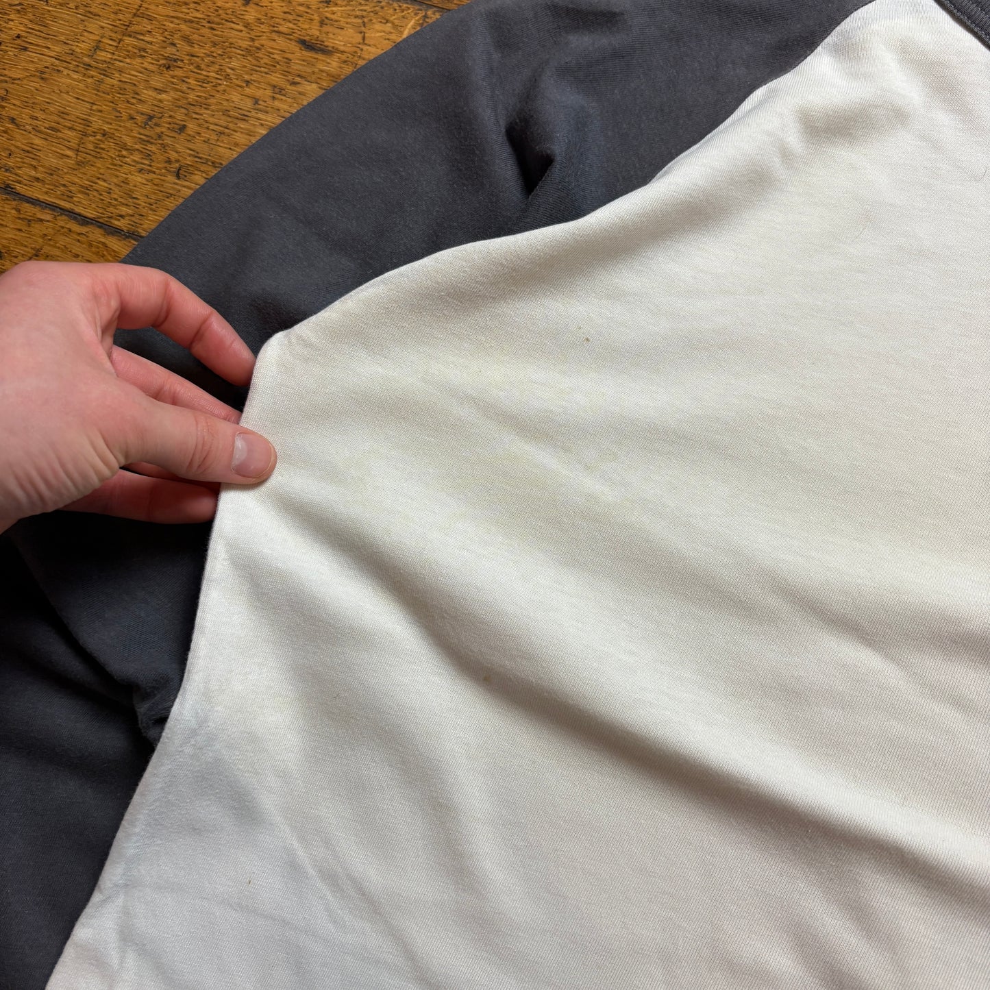 Vintage Carhartt Cream Brown Raglan Long Sleeve Graphic T-Shirt - S