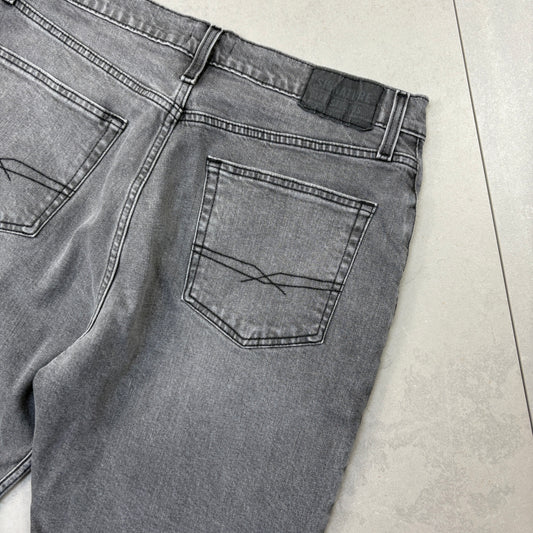 Vintage Levis Grey Straight Denim Shorts - 34