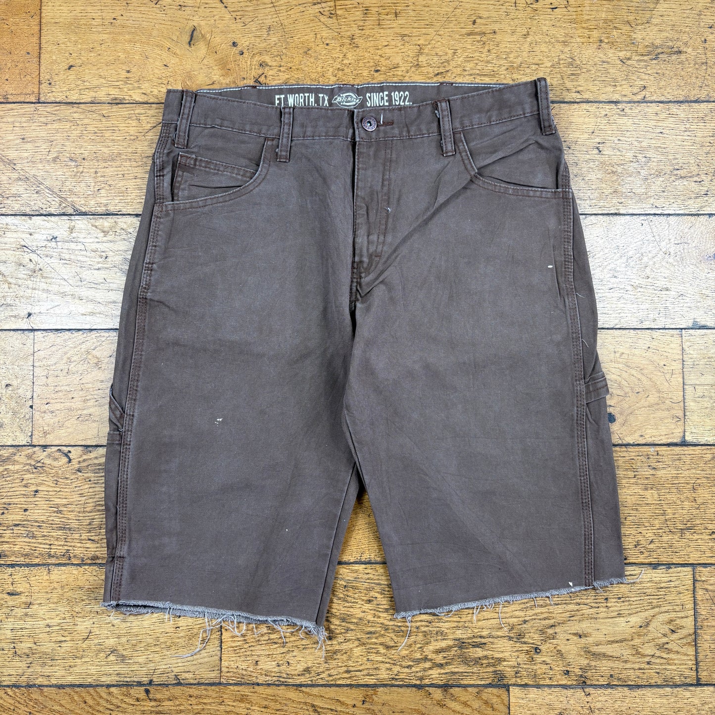 Vintage Dickies Workwear Carpenter Baggy Brown Shorts - 32