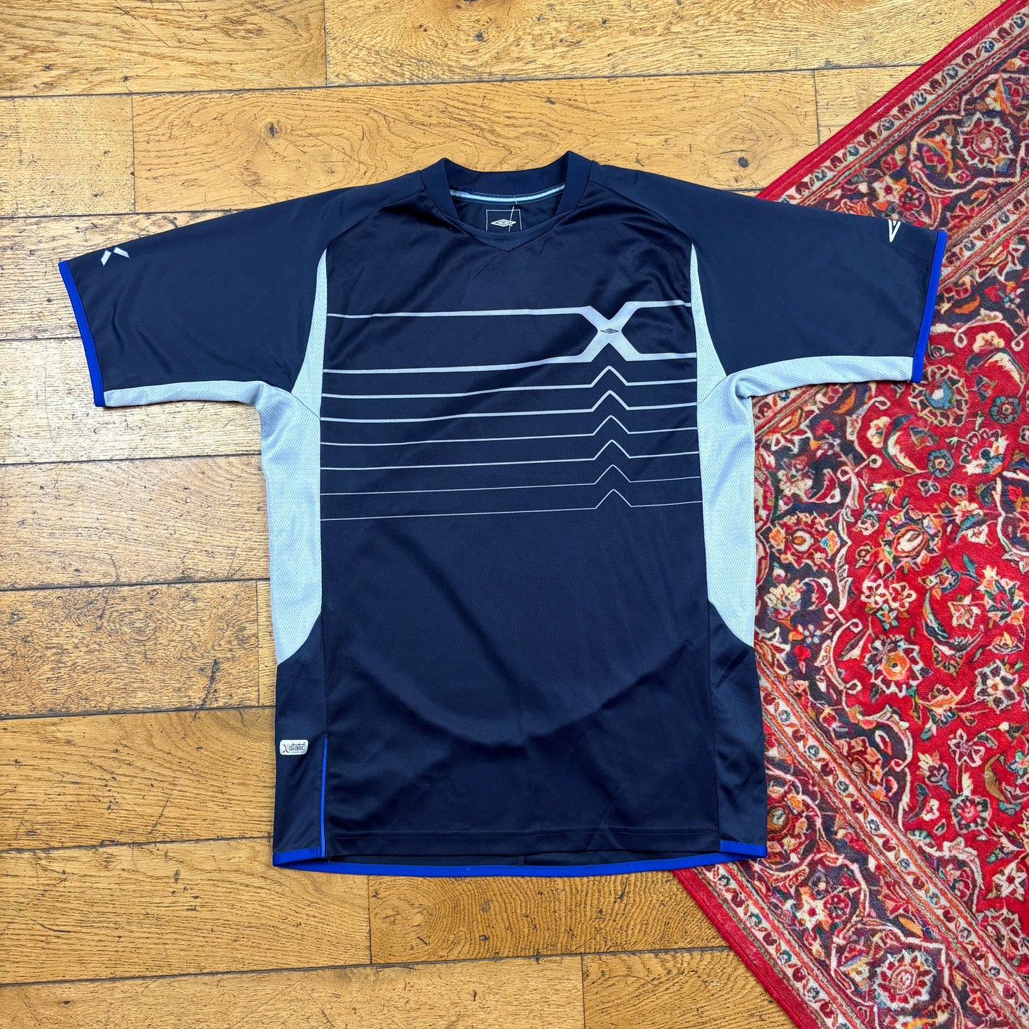 Vintage Umbro Navy Graphic T-Shirt - S