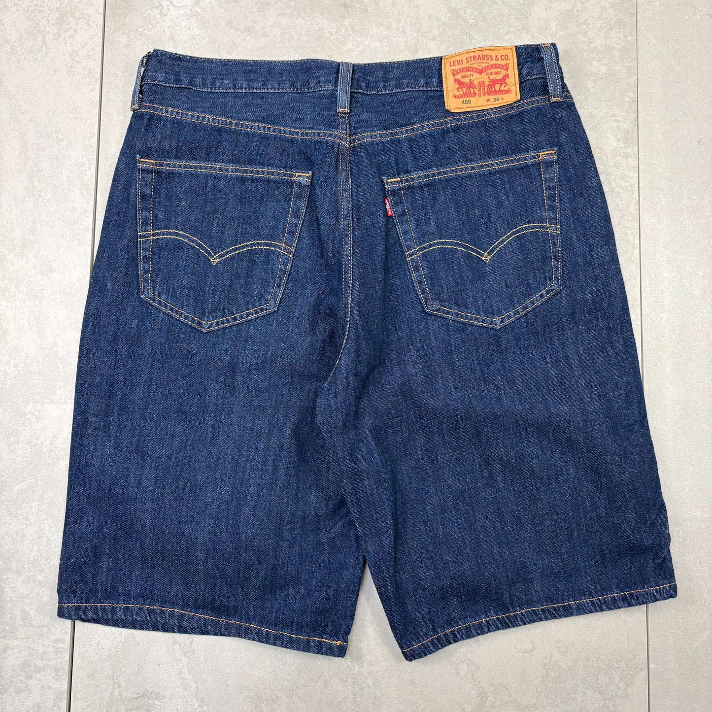 Vintage Levis 469 Baggy Blue Denim Shorts - 36