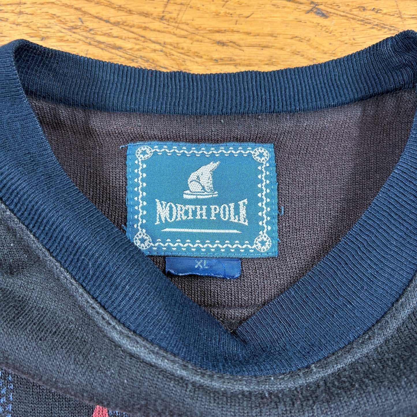 Vintage North Pole Snowboard Black Sweatshirt - XL