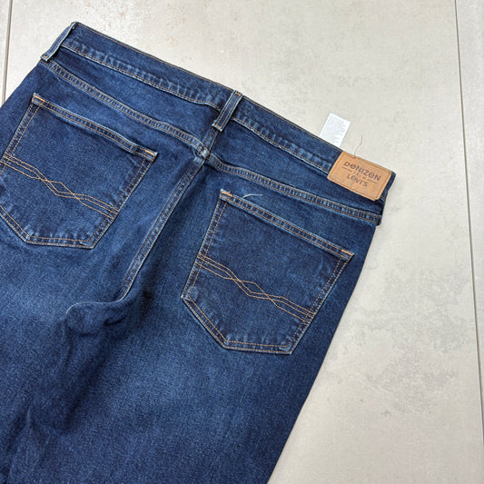 Vintage Levis Straight Blue Denim Jeans - 38