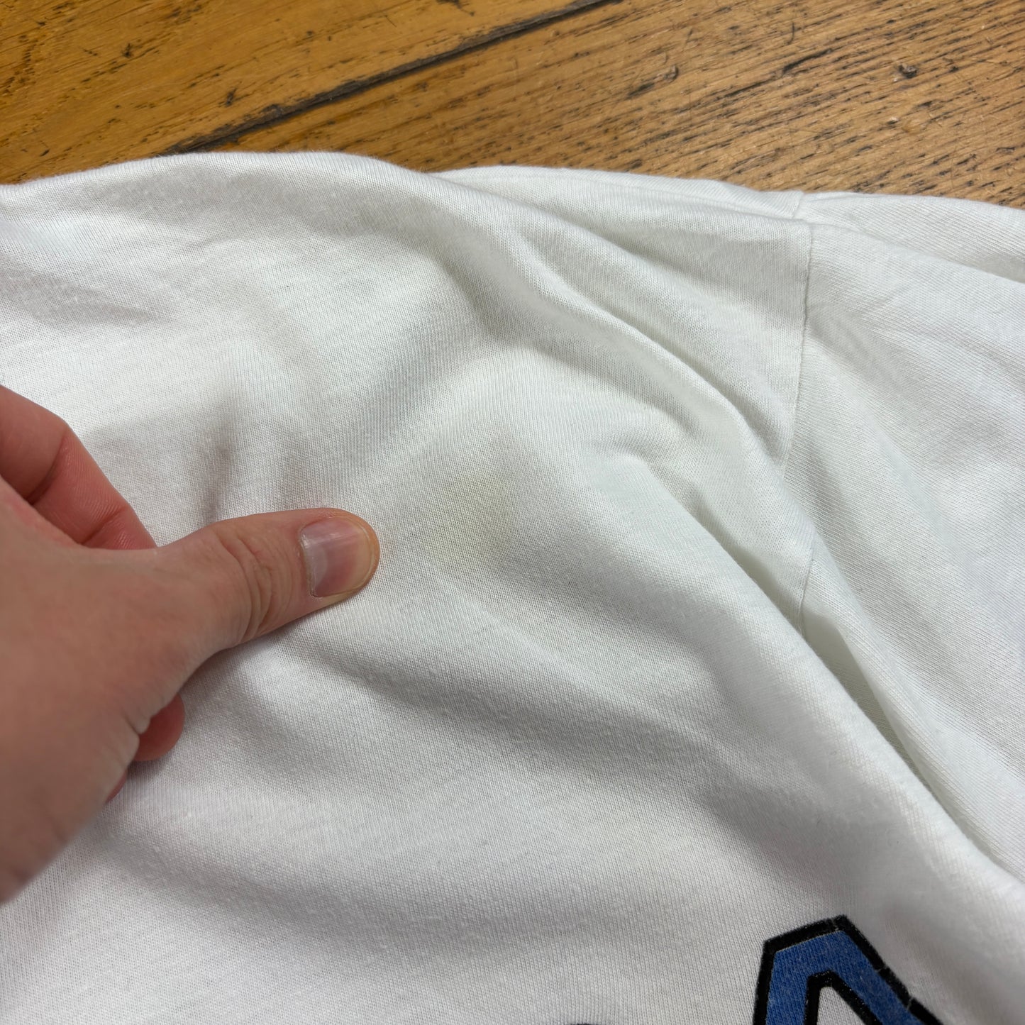 Vintage Diadora White Graphic T-Shirt - L
