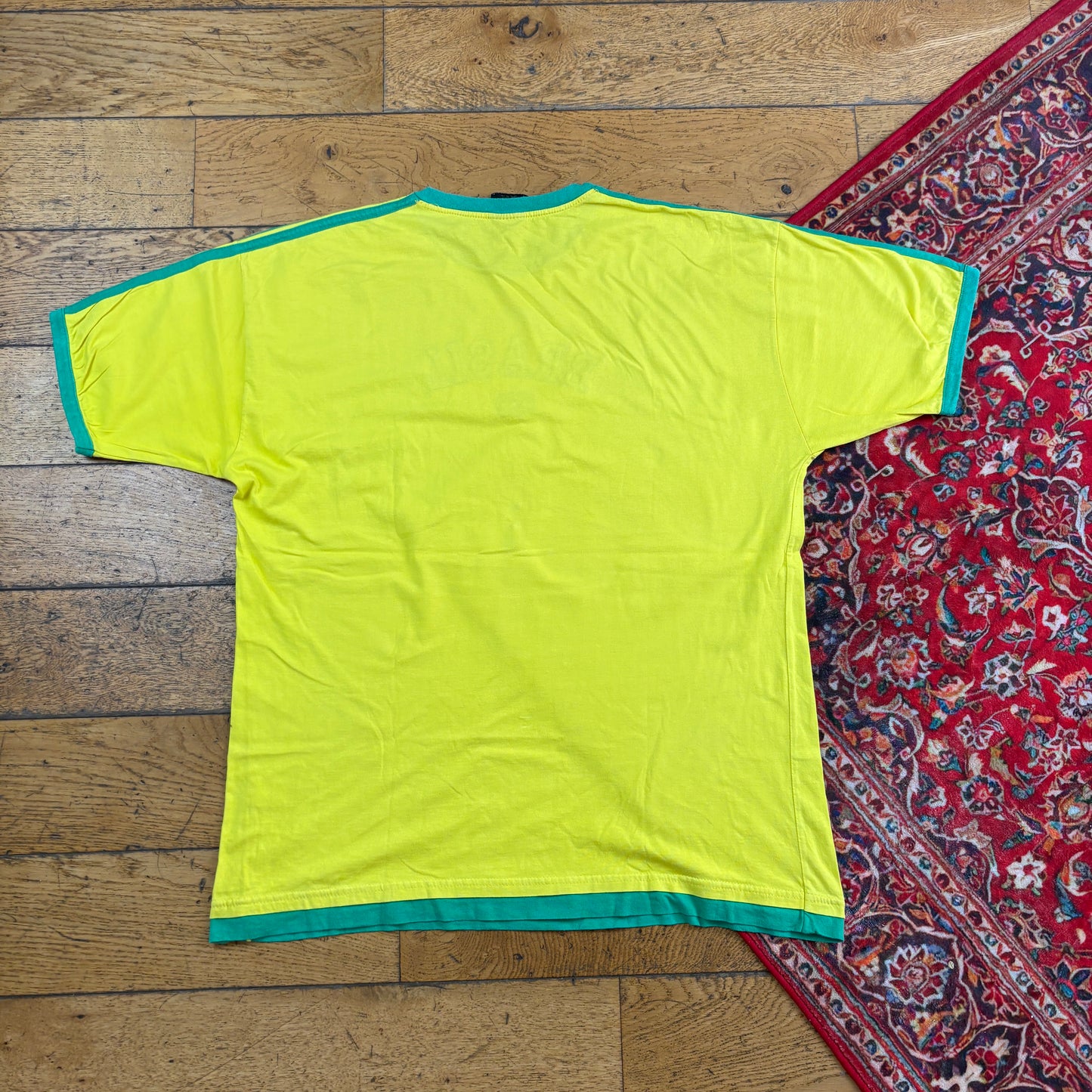 Vintage Brazil Yellow Embroidered Graphic T-Shirt - L