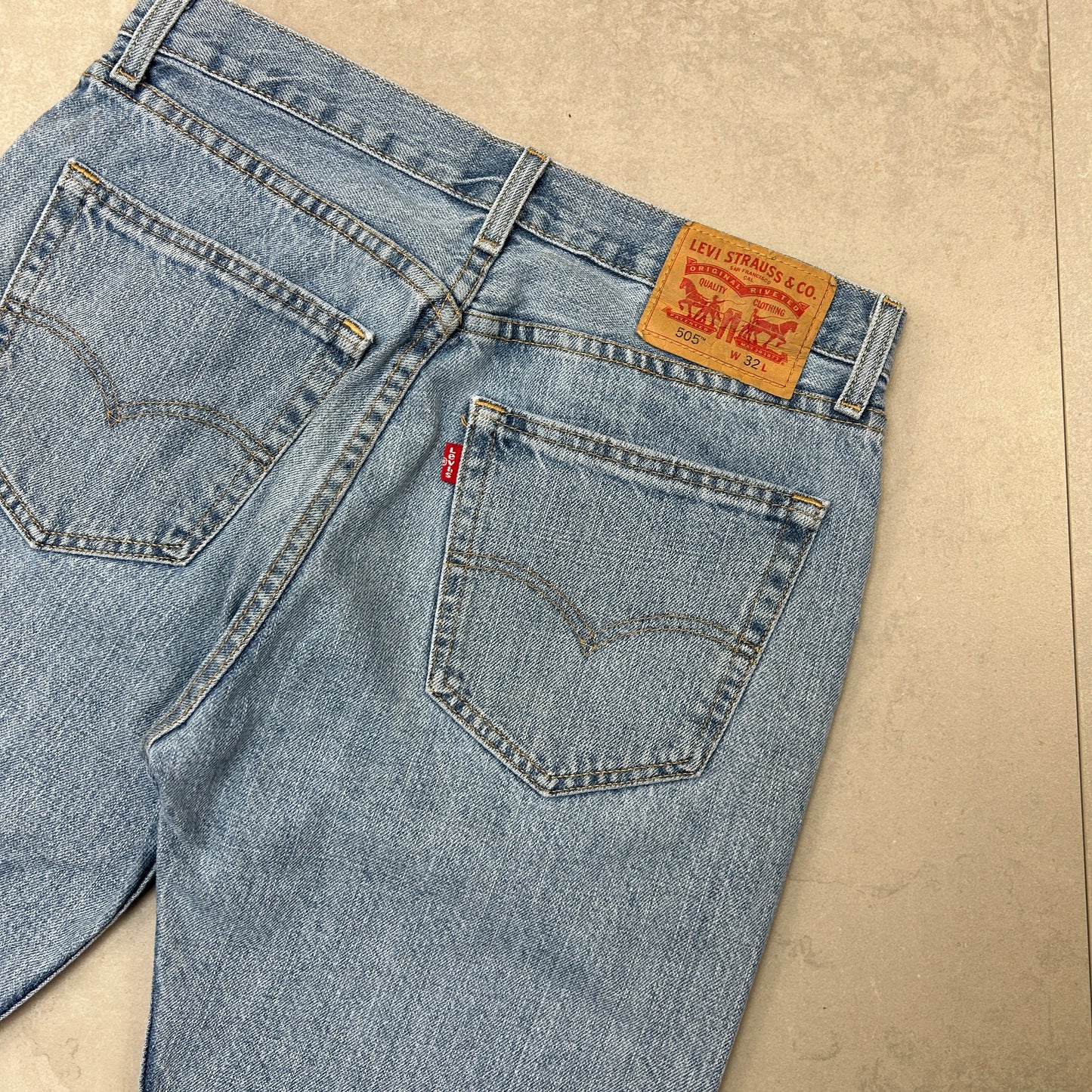 Vintage Levis 505 Blue Baggy Denim Shorts - 32