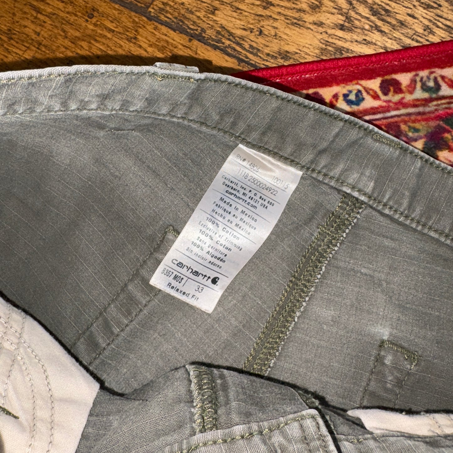 Vintage Carhartt Green Workwear Baggy Carpenter Shorts - 33