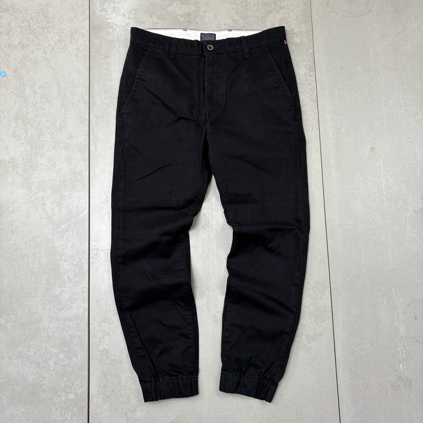 Vintage Levis Tapered Black Chino Trousers - 32