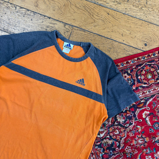 Vintage Adidas Orange Embroidered T-Shirt - S