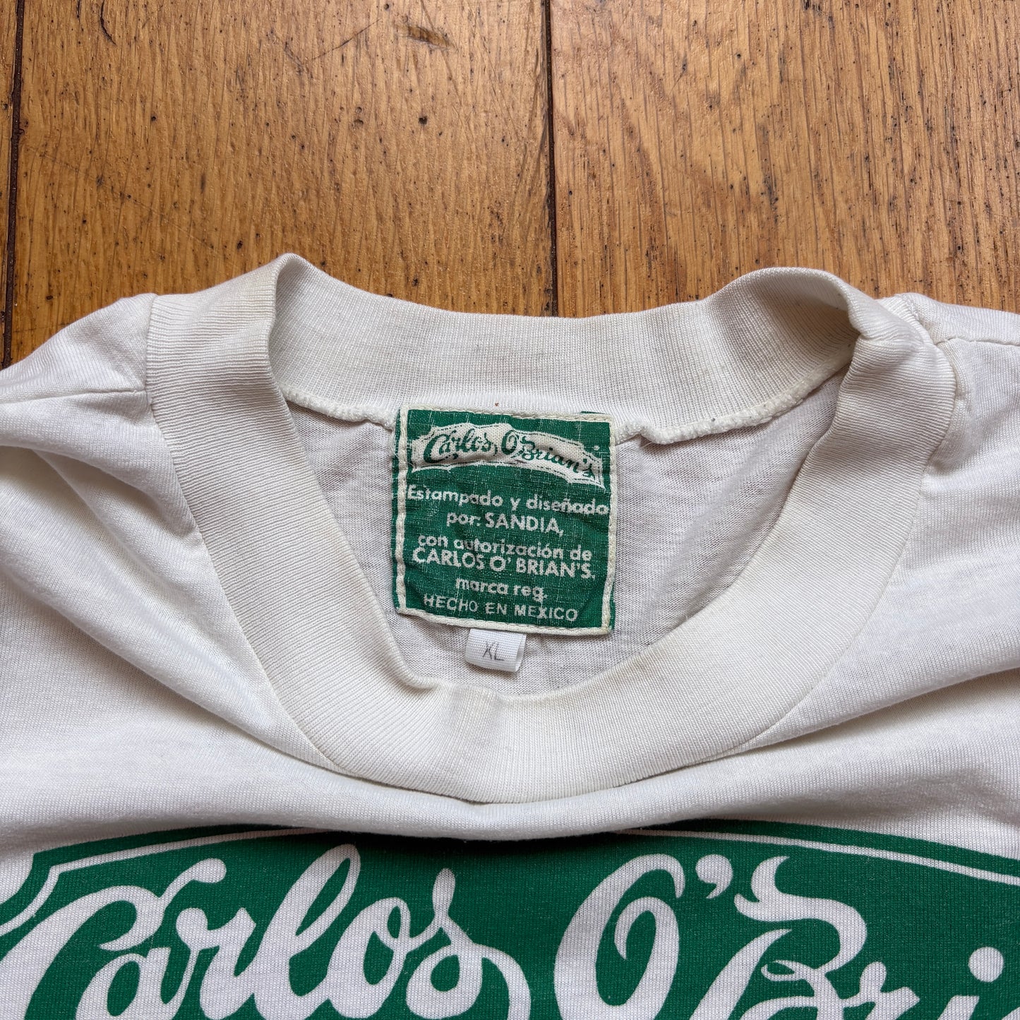 Vintage 90s Mexico Lizard Bar Single Stitch White Graphic T-Shirt - S