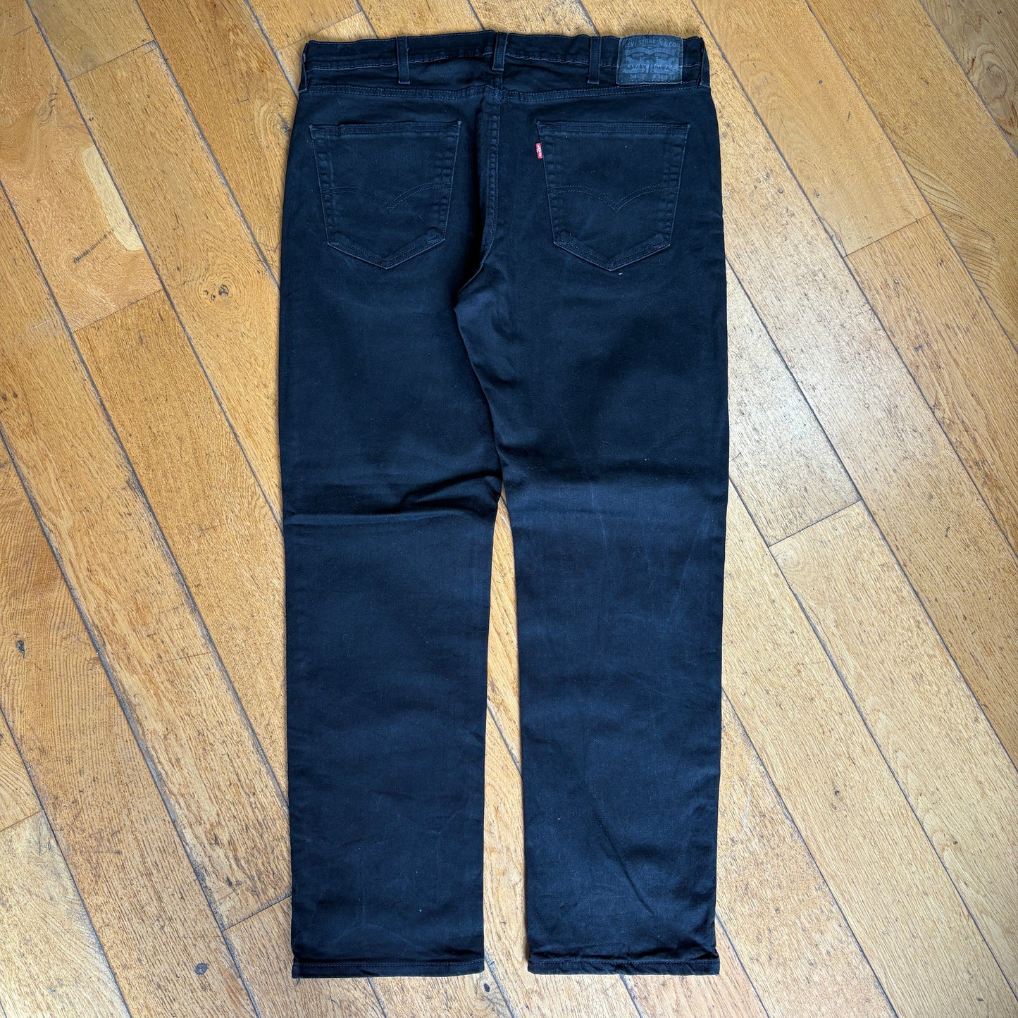 Vintage Levis 541 Straight Black Denim Jeans - 38