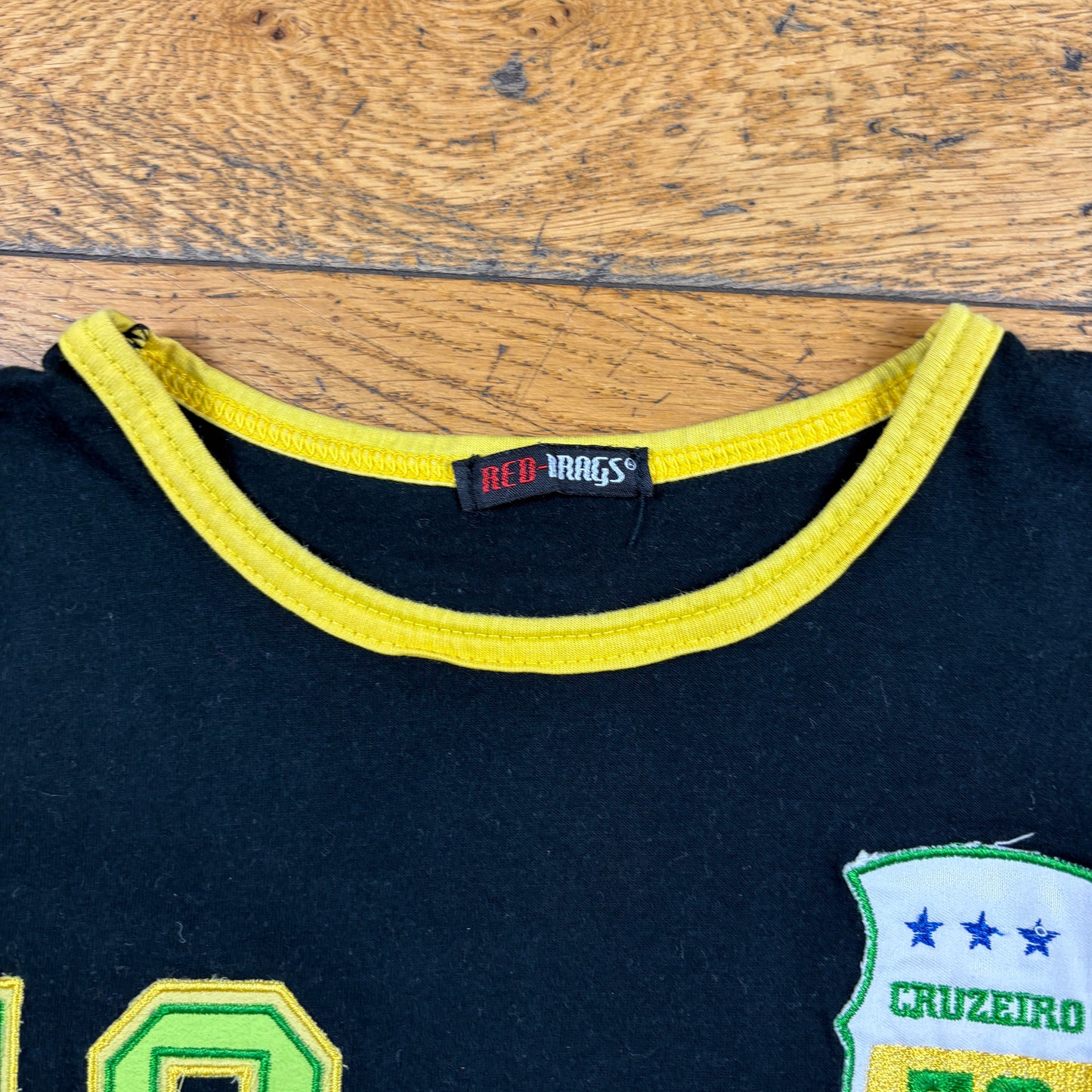 Vintage Brazil Embroidered Black Vest Graphic T-Shirt - S