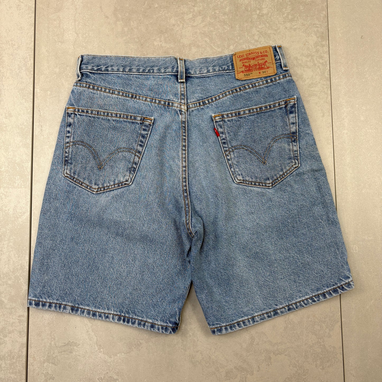 Vintage Levis 550 Baggy Blue Denim Shorts - 34