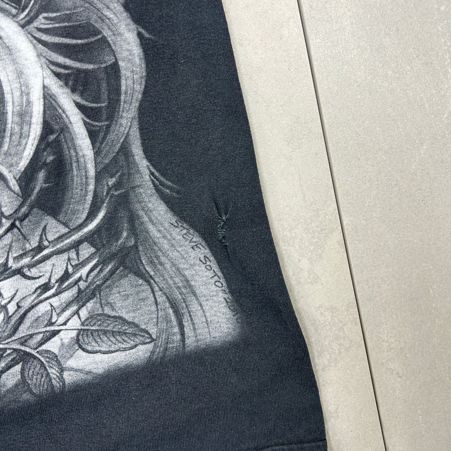Vintage Tattoo Black Graphic T-Shirt - M