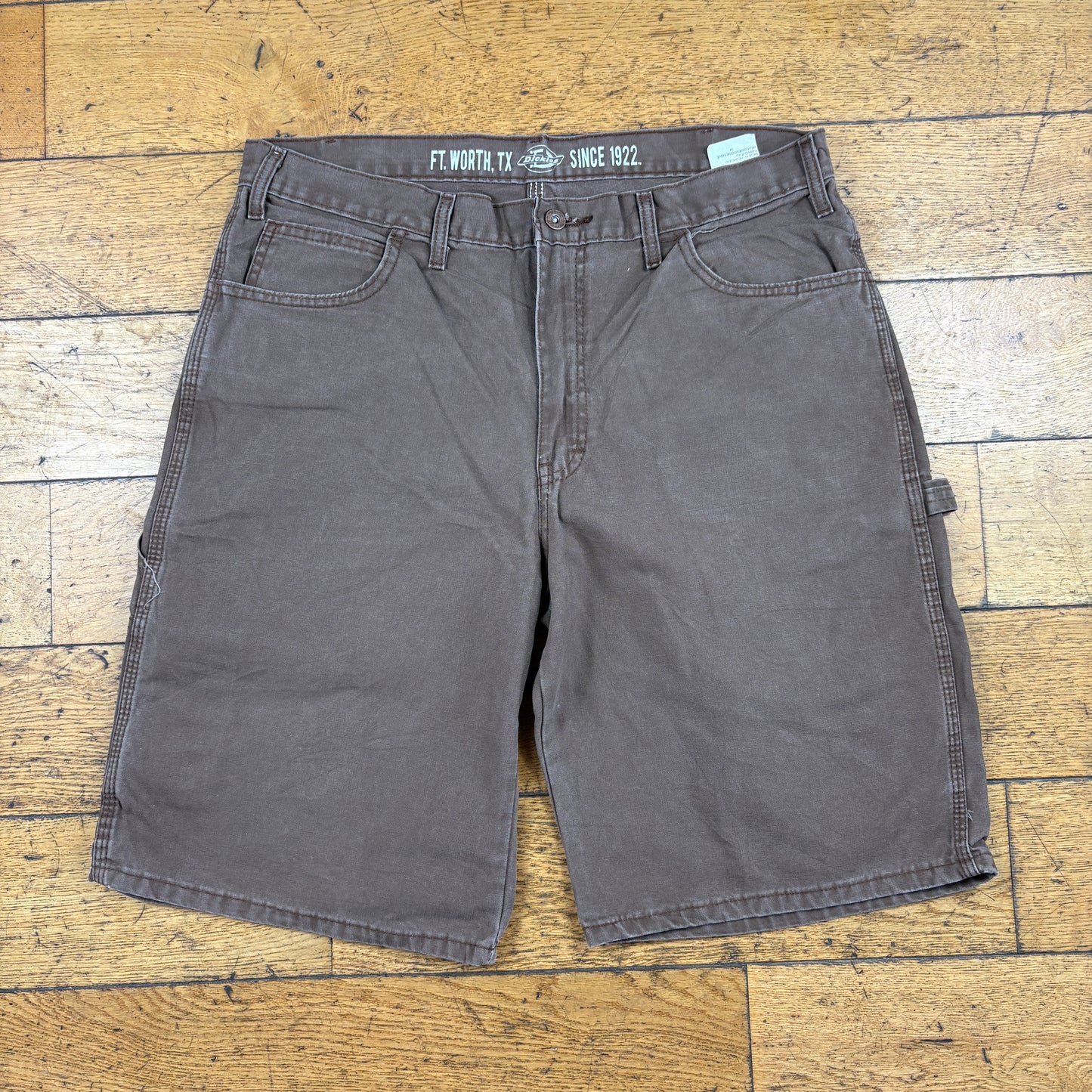 Vintage Dickies Workwear Carpenter Brown Baggy Shorts - 36