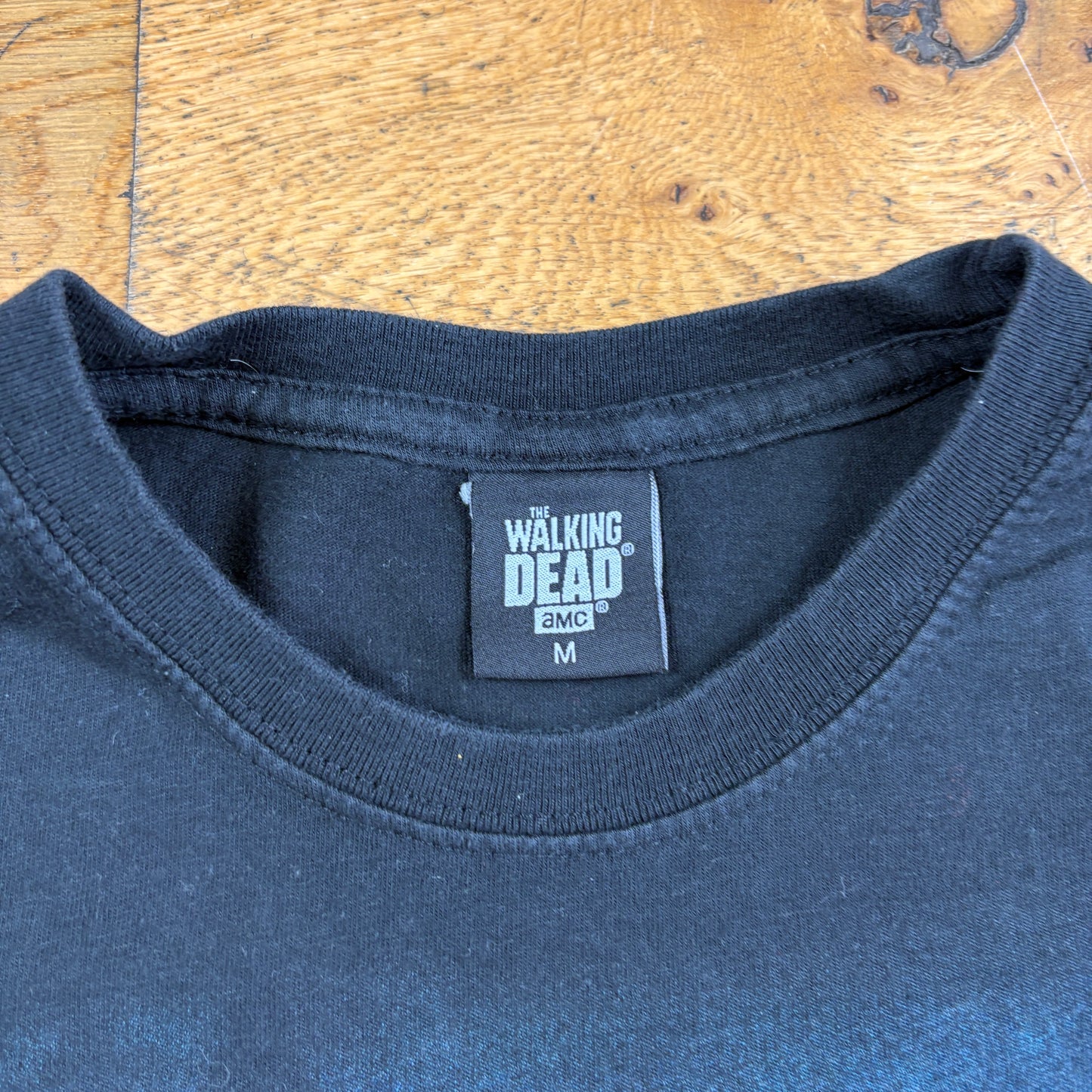 Vintage AMC The Walking Dead Black 2016 Graphic Zombie T-Shirt - S