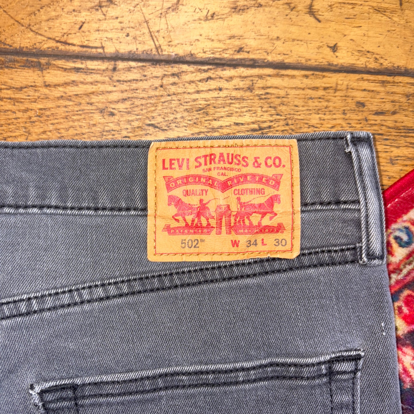 Vintage Levis 502 Straight Grey Denim Shorts - 34