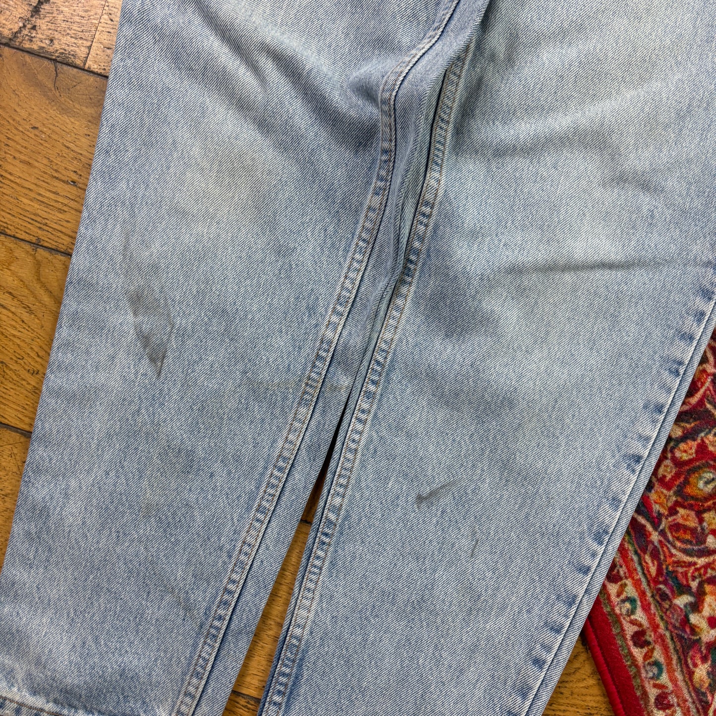 Vintage Levis 551 Tapered Relaxed Blue Denim Jeans - Size 10