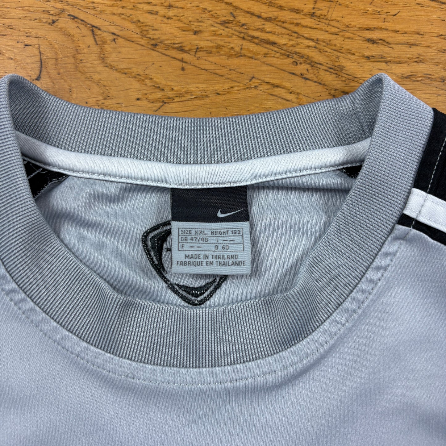 Vintage Nike Grey Black Graphic T-Shirt - XXL