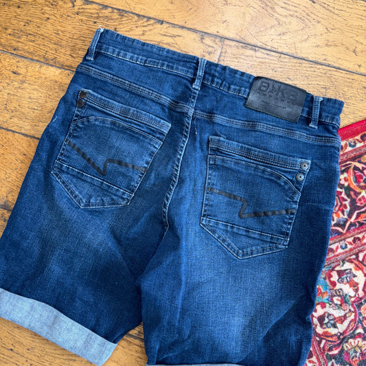 Vintage Blue Denim Shorts - 34