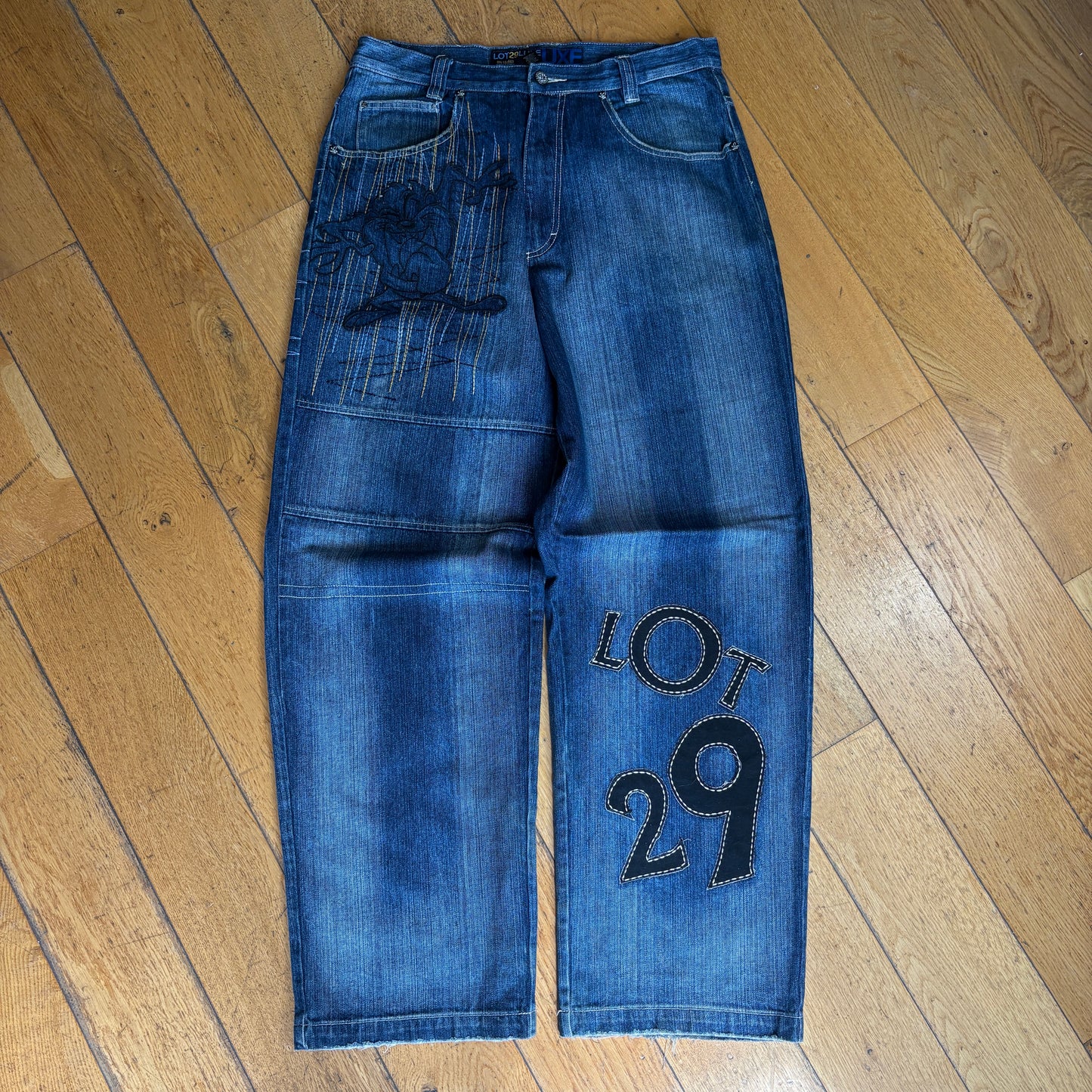 Vintage Lot 29 Embroidered Tazmanian Devil Blue Hip Hop Baggy Jeans - 34