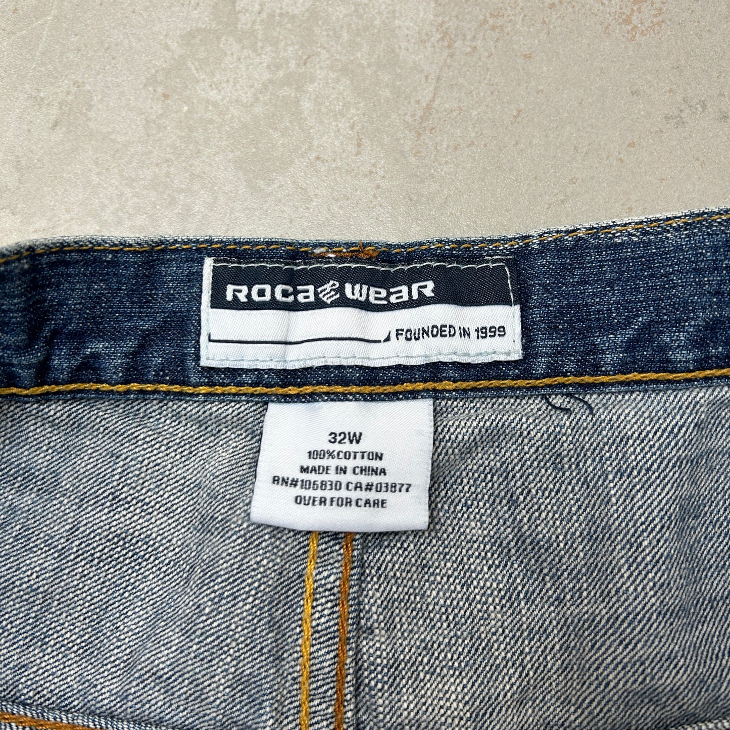 Vintage Rocawear Embroidered Hip Hop Baggy Blue Shorts Jorts - 32