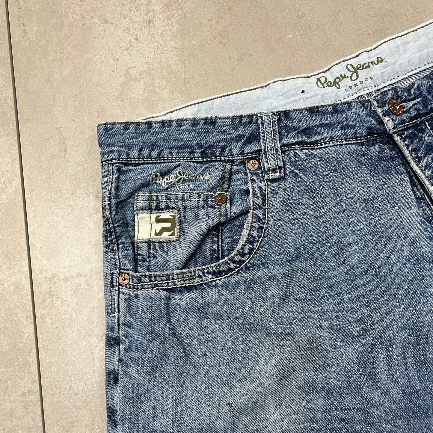 Vintage Pepe Jeans Embroidered Hip Hop Baggy Blue Jeans - 38
