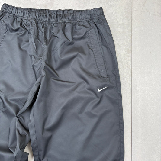 Vintage Nike Black Baggy Tracksuit Sweatpants Track Pants Bottoms - M