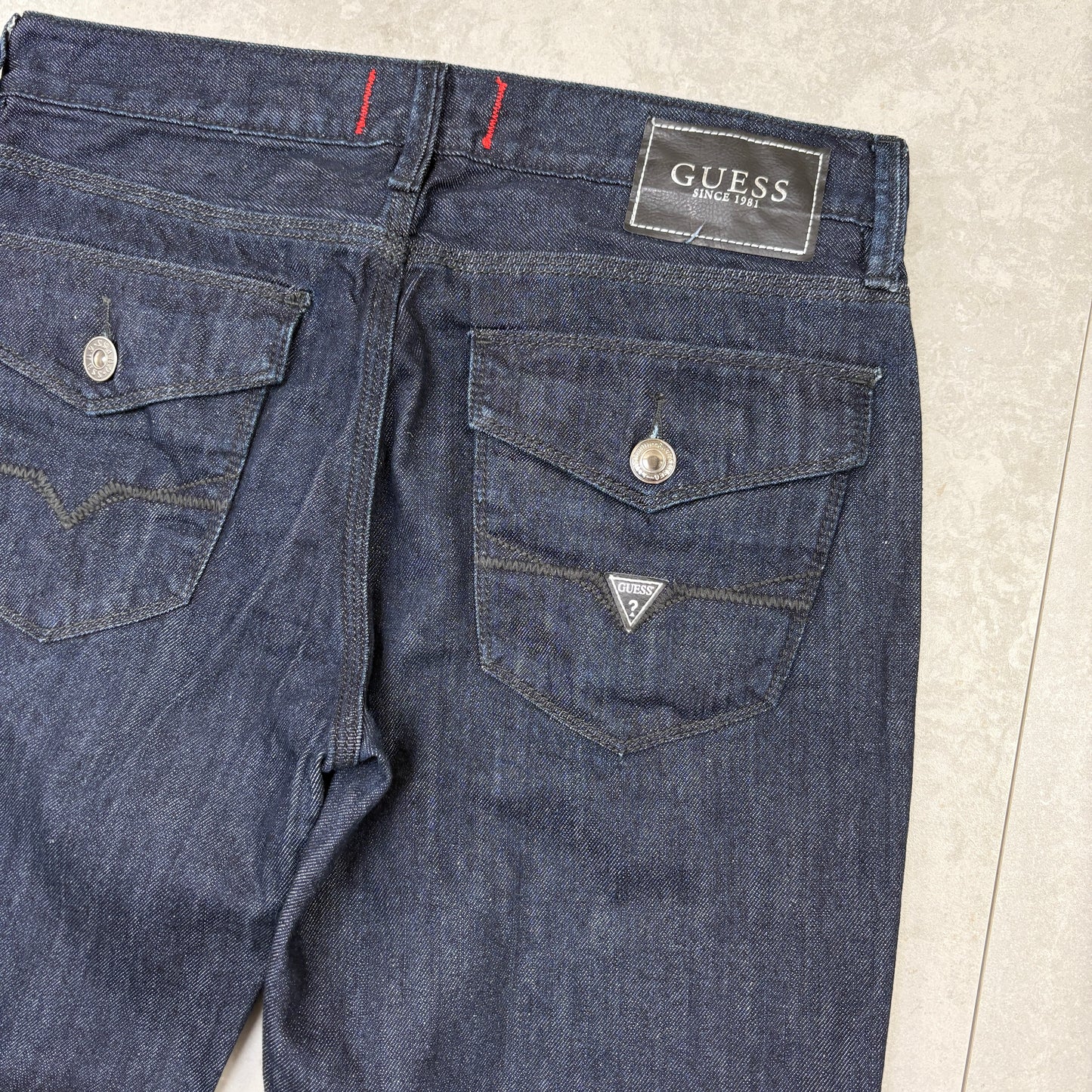 Vintage Guess Embroidered Hip Hop Baggy Blue Jeans - 32