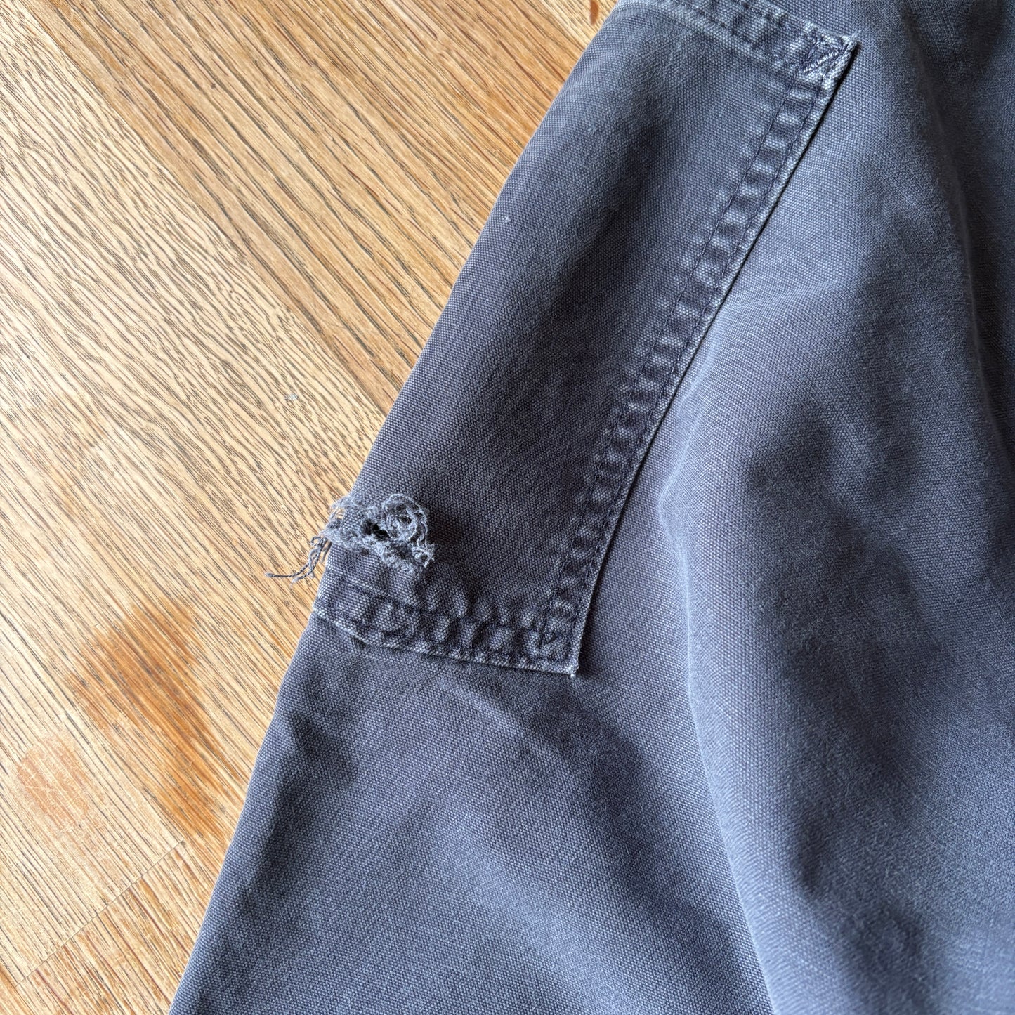 Vintage Carhartt Blue Navy Workwear Carpenter Baggy Trousers - 34S