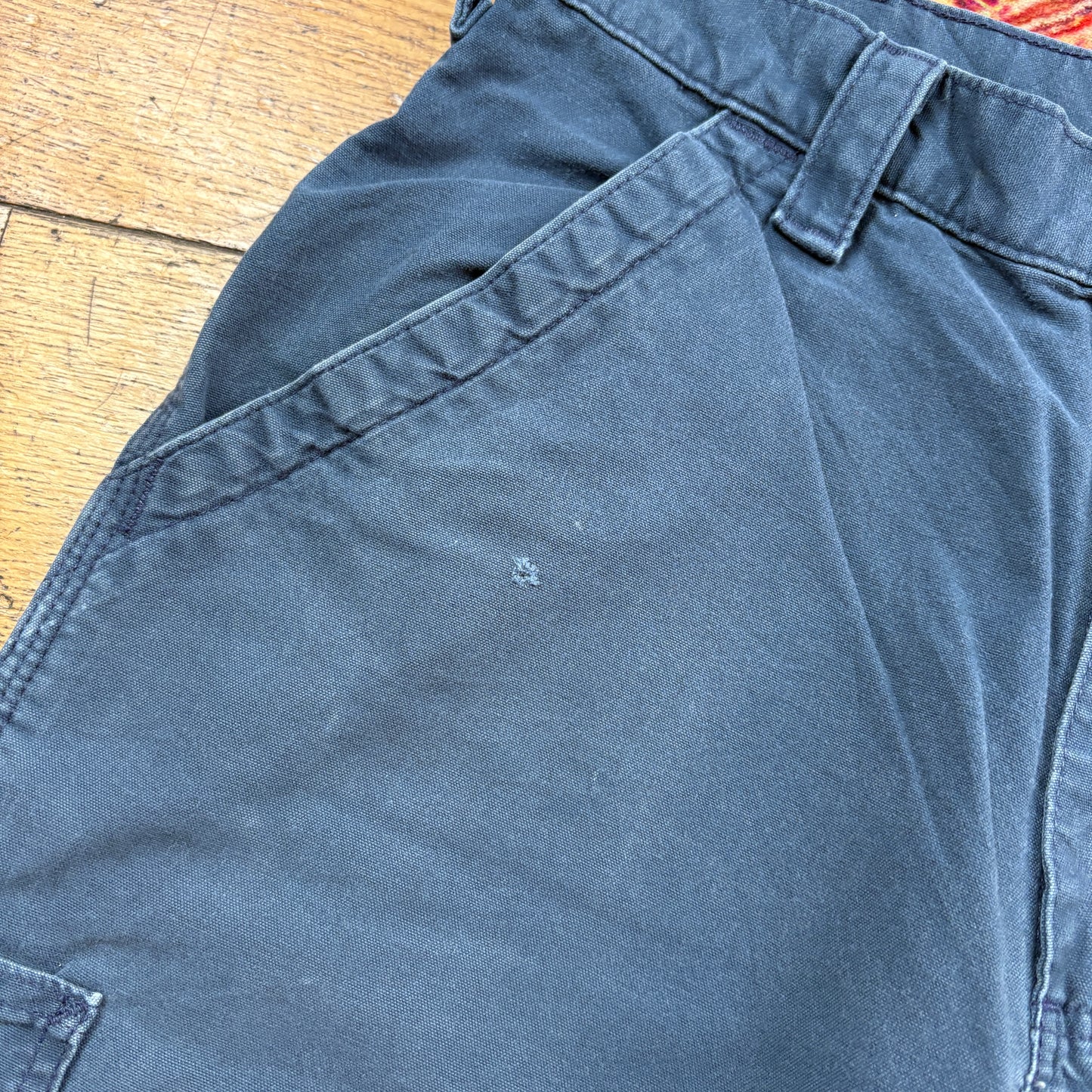 Vintage Carhartt Navy Workwear Carpenter Baggy Trousers - 32