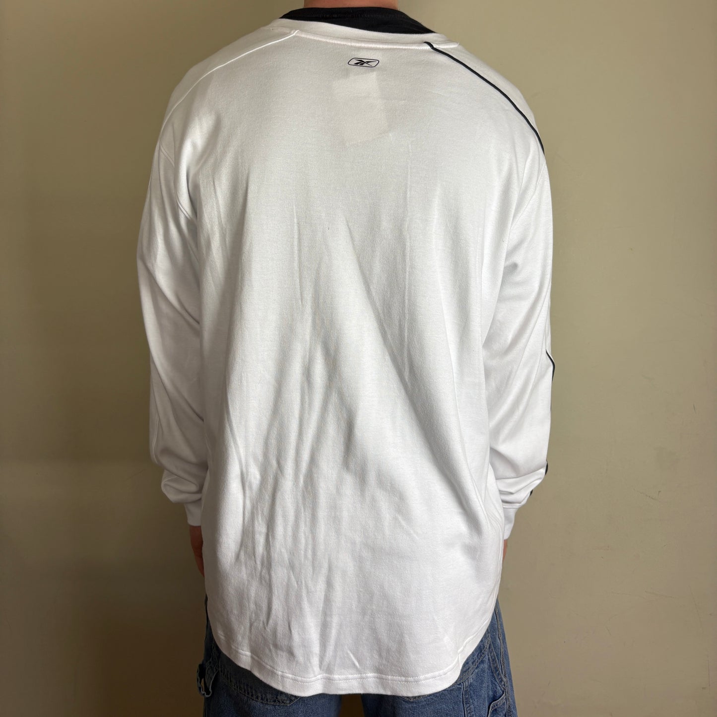 Vintage Reebok White Long Sleeve Graphic T-Shirt - XL