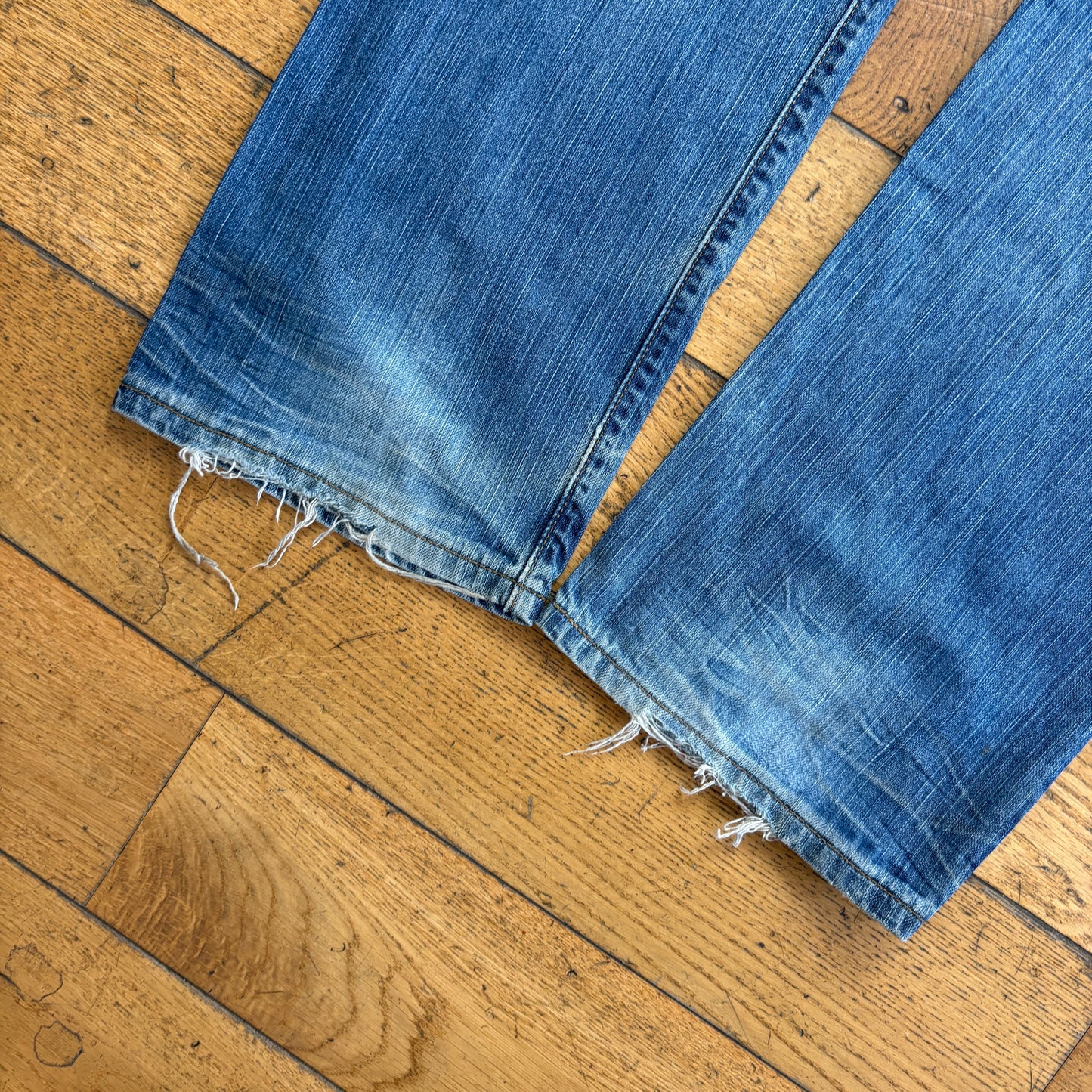 Vintage Levis 501 Straight Blue Denim Jeans - 36L