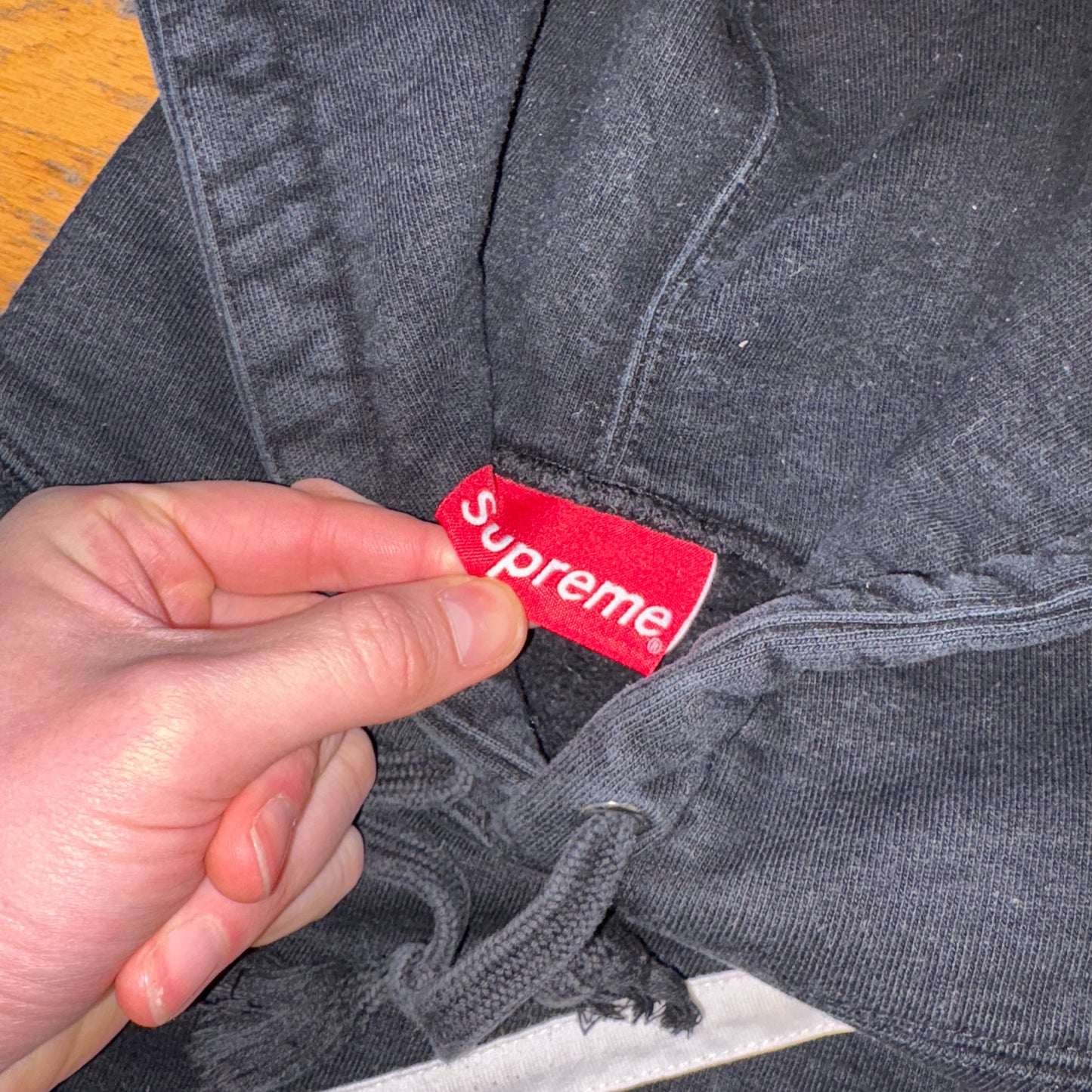 Vintage Supreme Black Hoodie Embroidered Sweatshirt - M