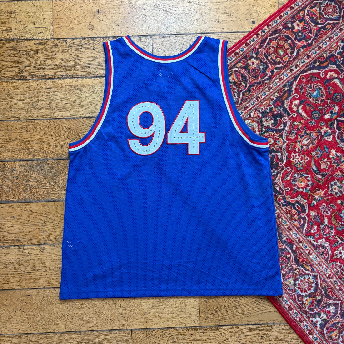Vintage Supreme Embroidered Blue Basketball Jersey Vest Graphic T-Shirt - XL