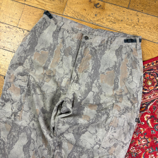 Vintage Real Tree Camo Brown Hunting Workwear Trousers - 40