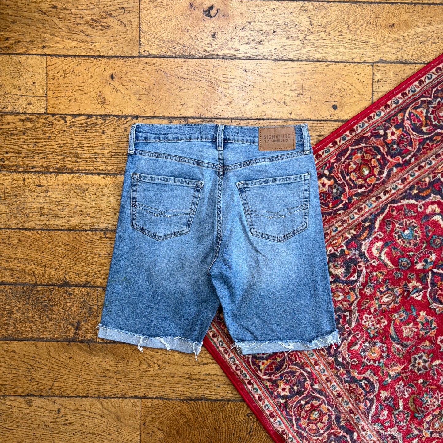 Vintage Levis Blue Denim Shorts - 30