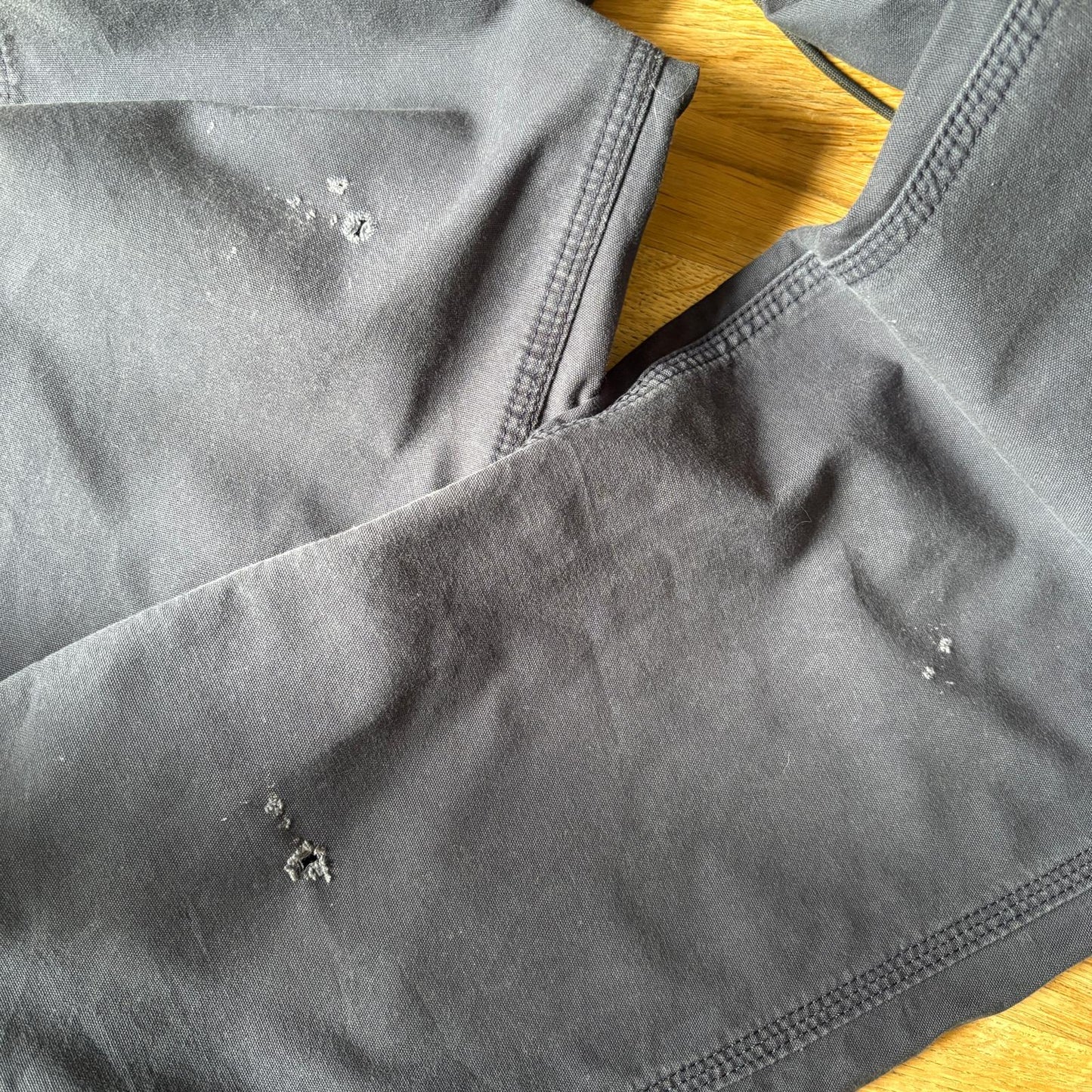 Vintage Carhartt Navy Blue Workwear Carpenter Baggy Trousers - 31R