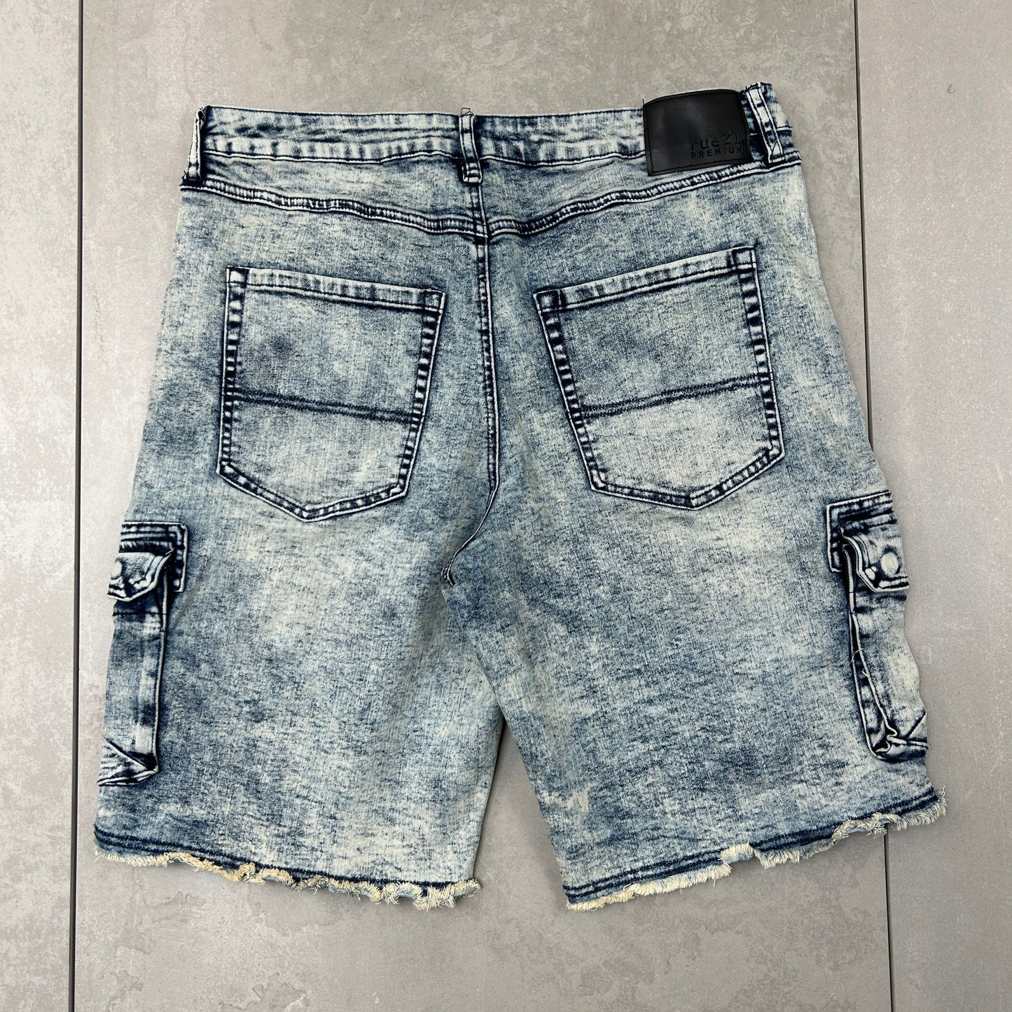 Vintage Hip Hop Baggy Blue Acid Wash Shorts Jorts - 36