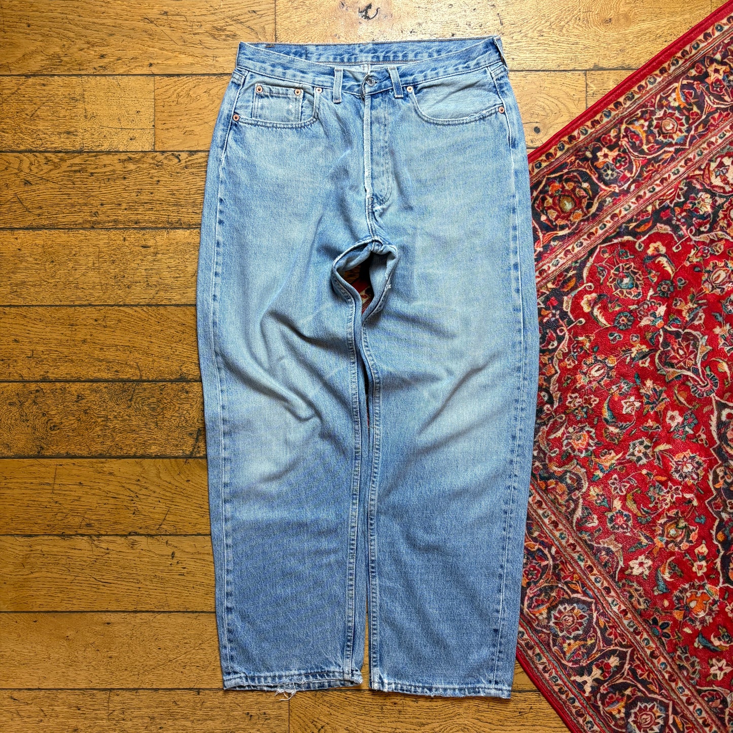 Vintage Levis Baggy Blue Denim Jeans - 34R