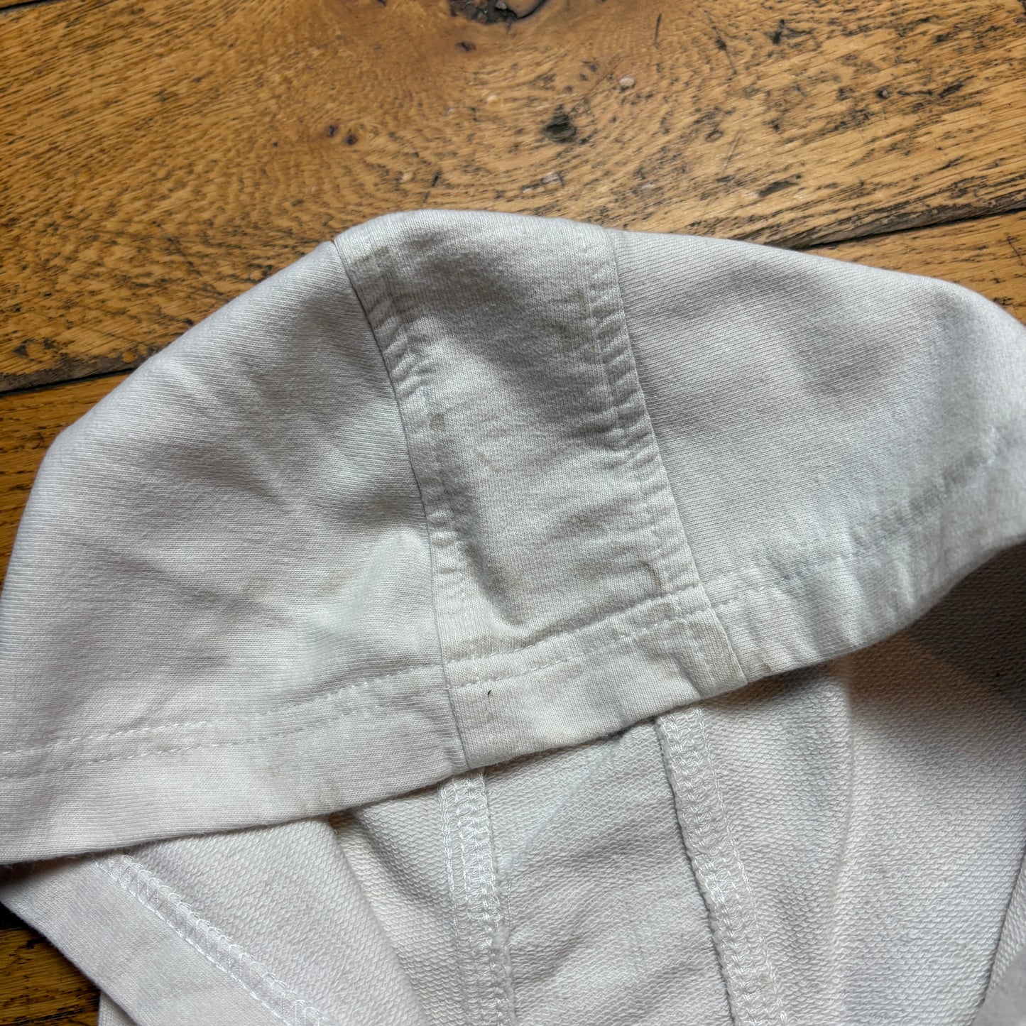 Vintage Hard Rock Cafe White Embroidered Hoodie Sweatshirt - M