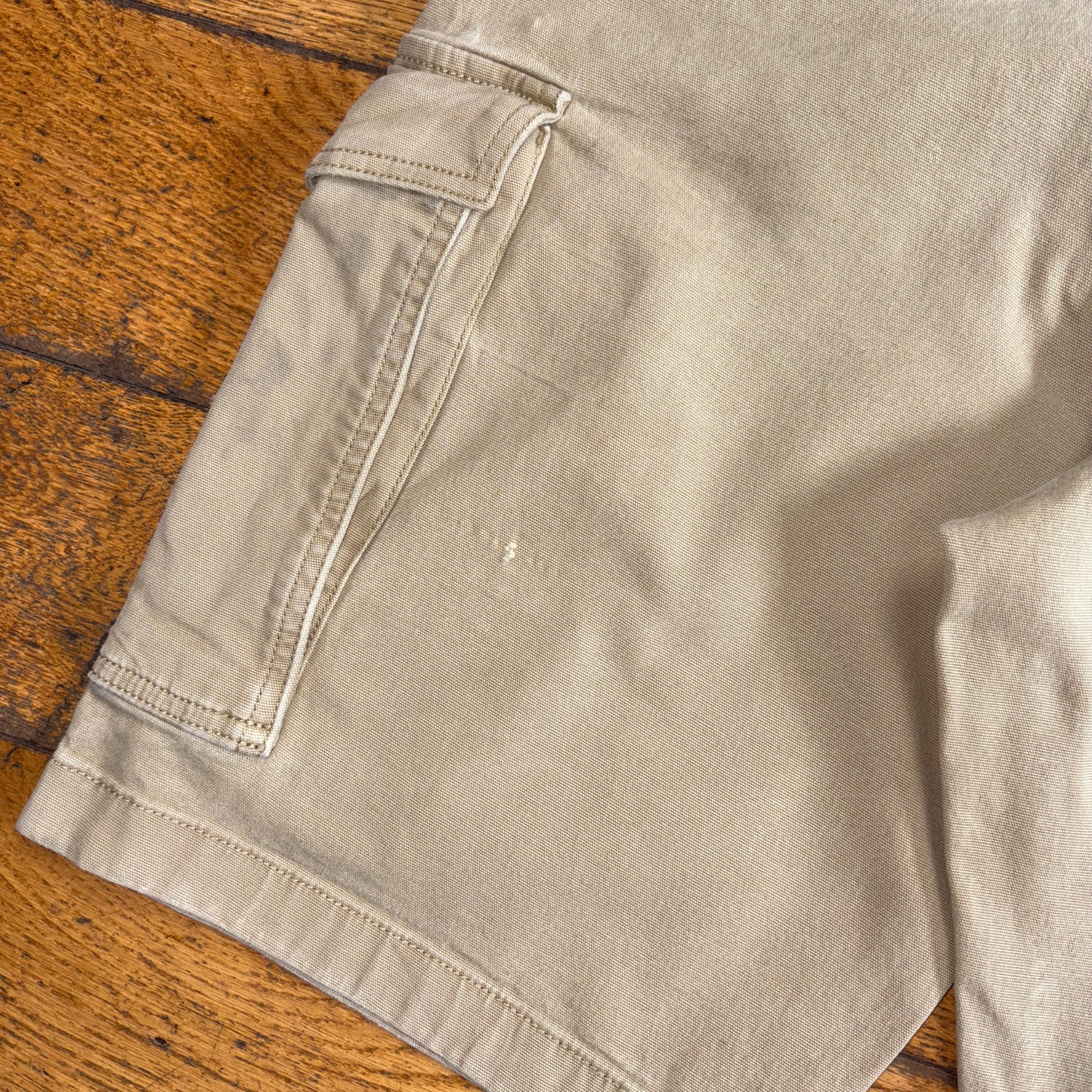 Vintage Carhartt Cream Workwear Baggy Carpenter Shorts - 34