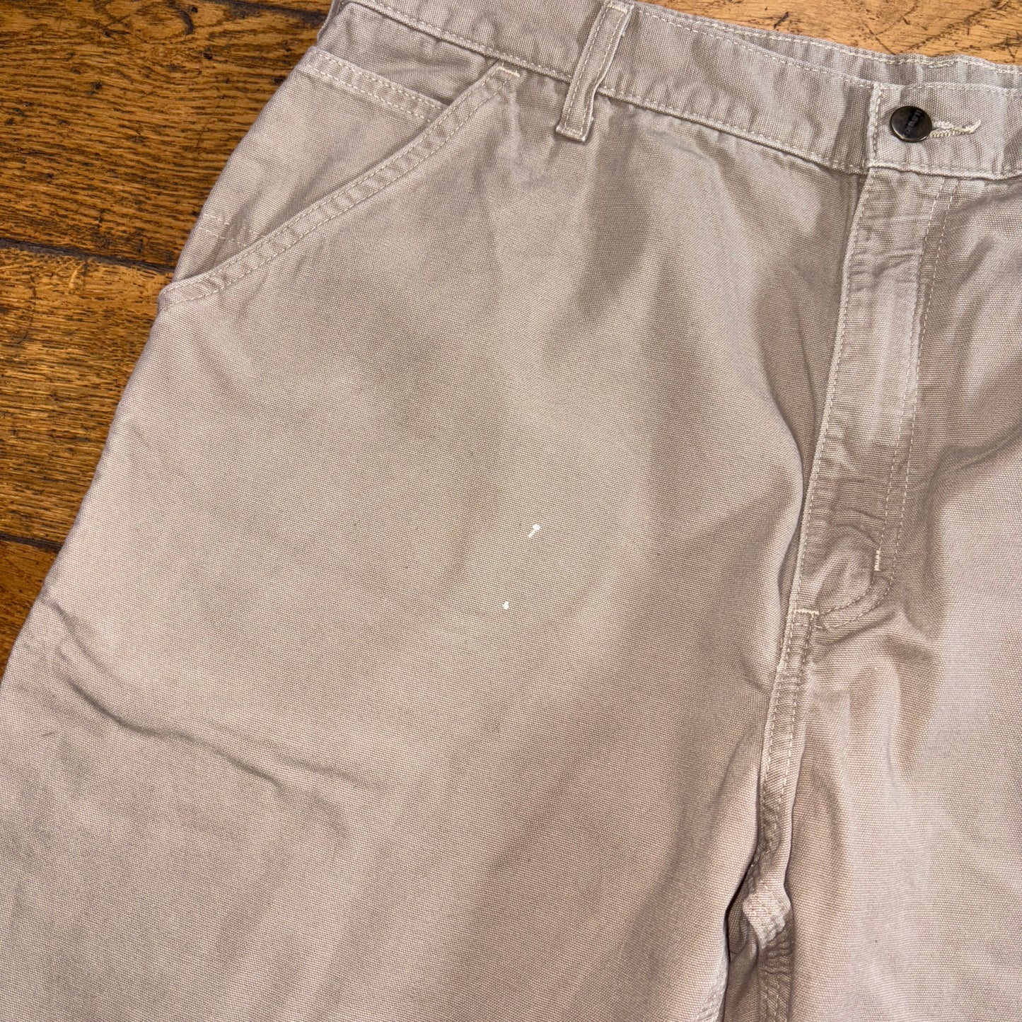 Vintage Carhartt Workwear Cream Baggy Carpenter Shorts - 38