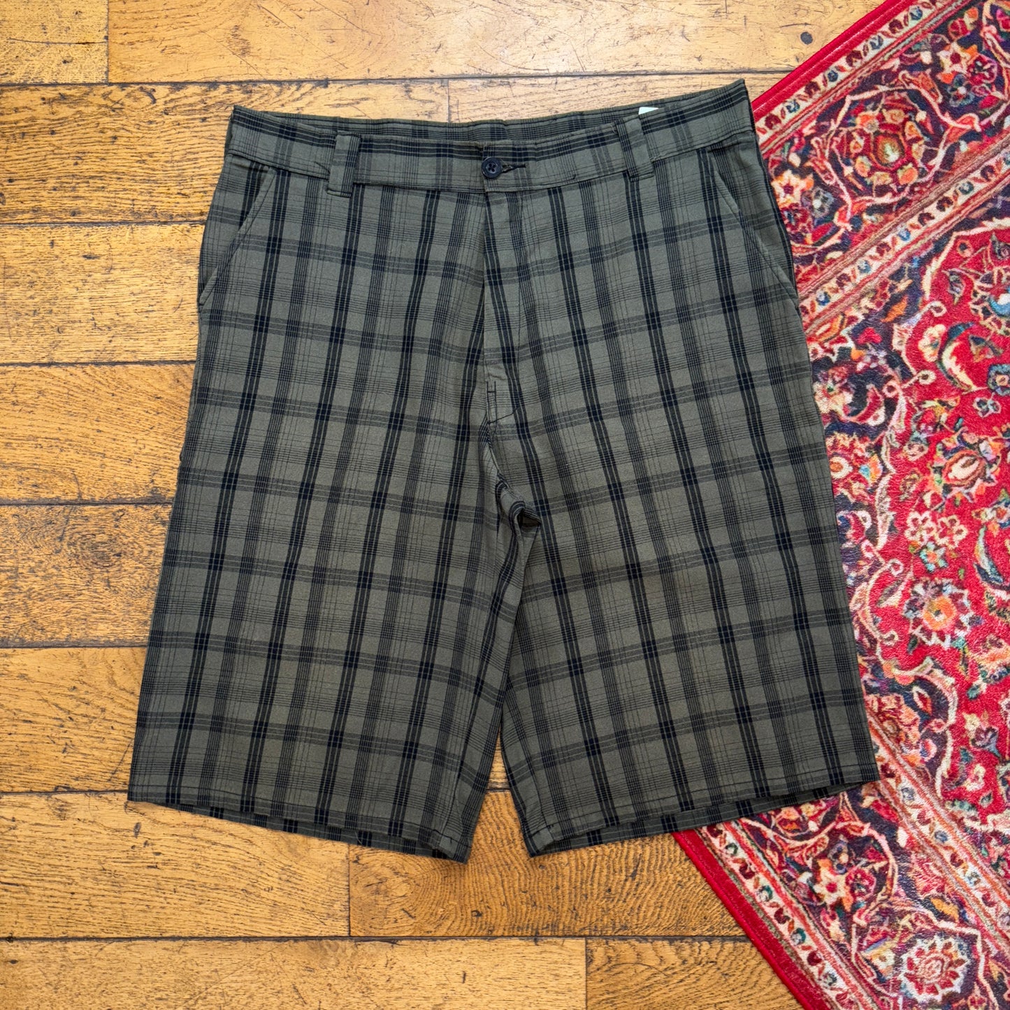 Vintage Dickies Green Check Plaid Workwear Carpenter Baggy Shorts - 36