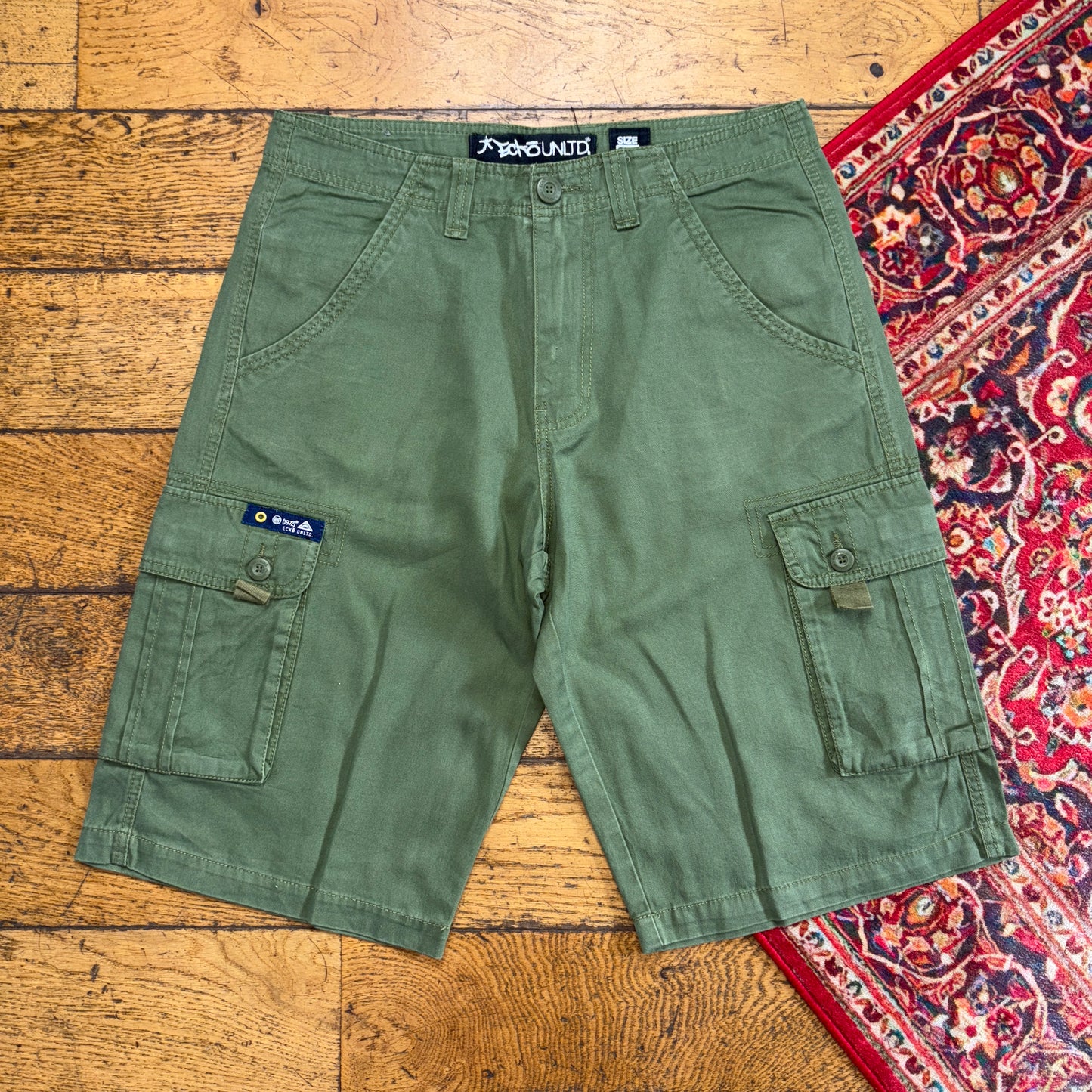 Vintage Ecko Unltd Green Cargo Y2K Hip Hop Baggy Jeans Shorts Jorts - 32